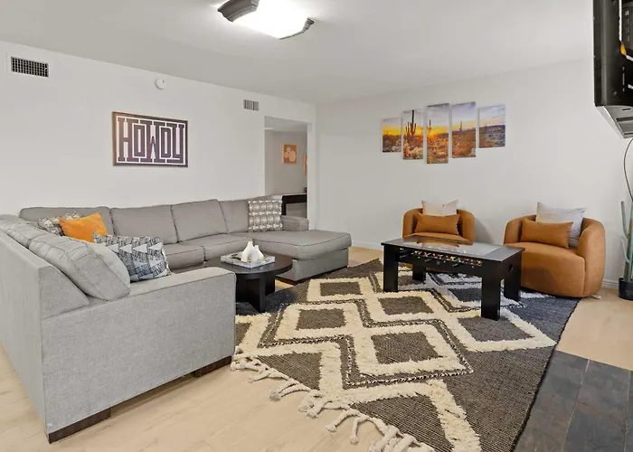 Refreshing Pool Hot Tub Game Sleeps 8
