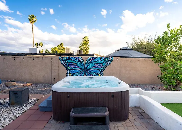 Holiday home Refreshing Pool Hot Tub Game Sleeps 8 Scottsdale